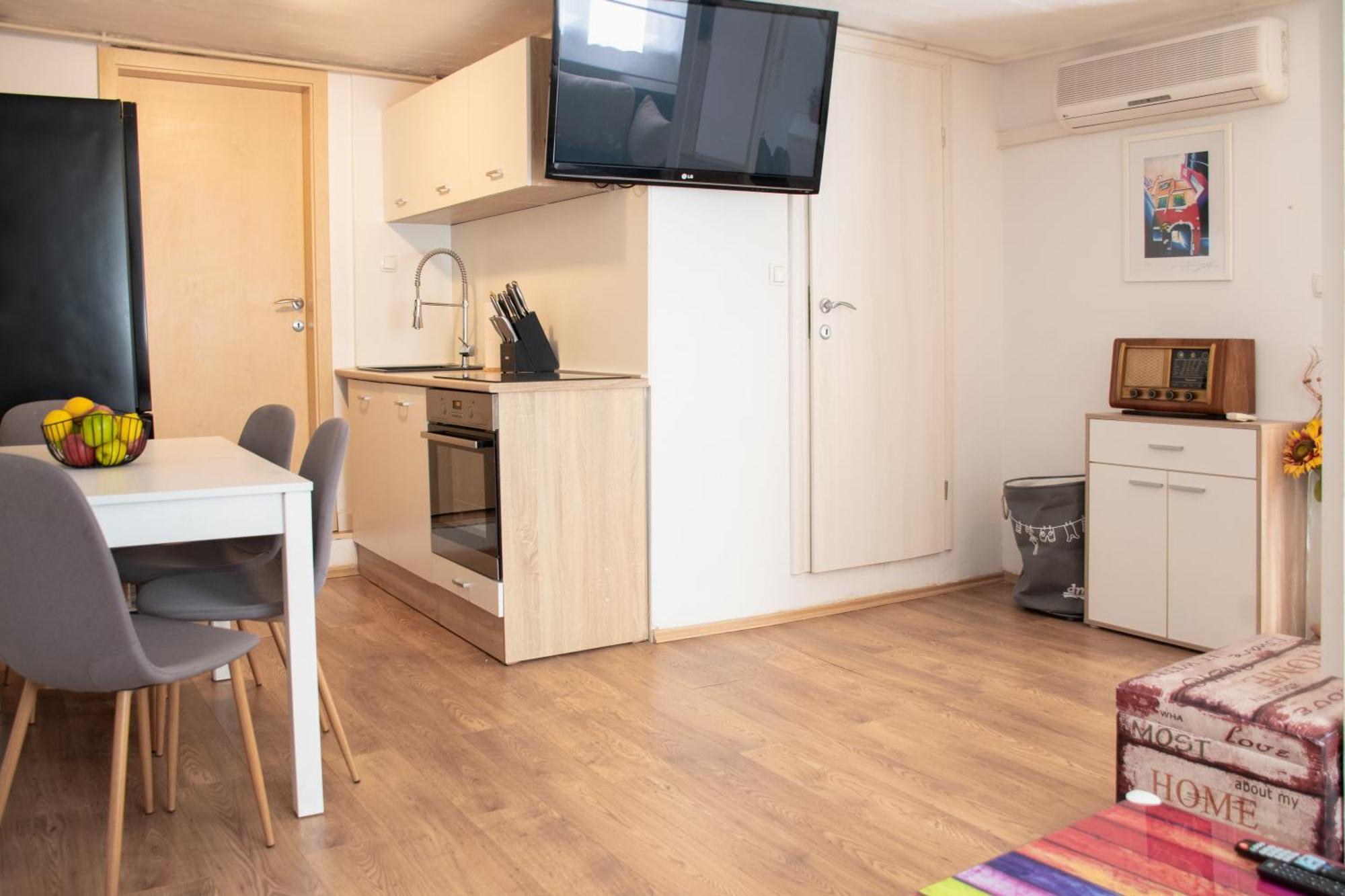 Twin-Magnolias Condo With Garden, Parking & Ev Station Zagreb Luaran gambar