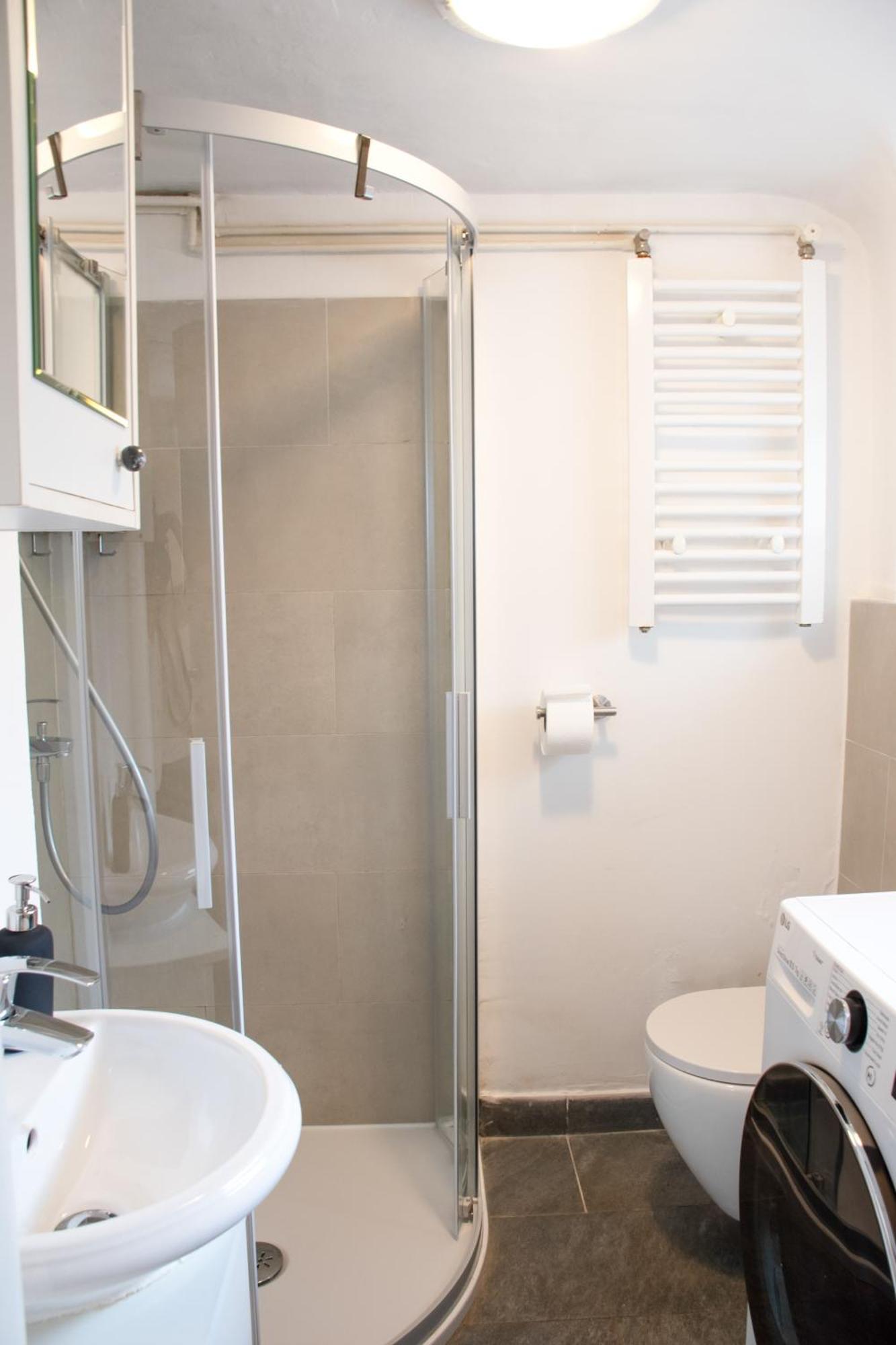 Twin-Magnolias Condo With Garden, Parking & Ev Station Zagreb Luaran gambar