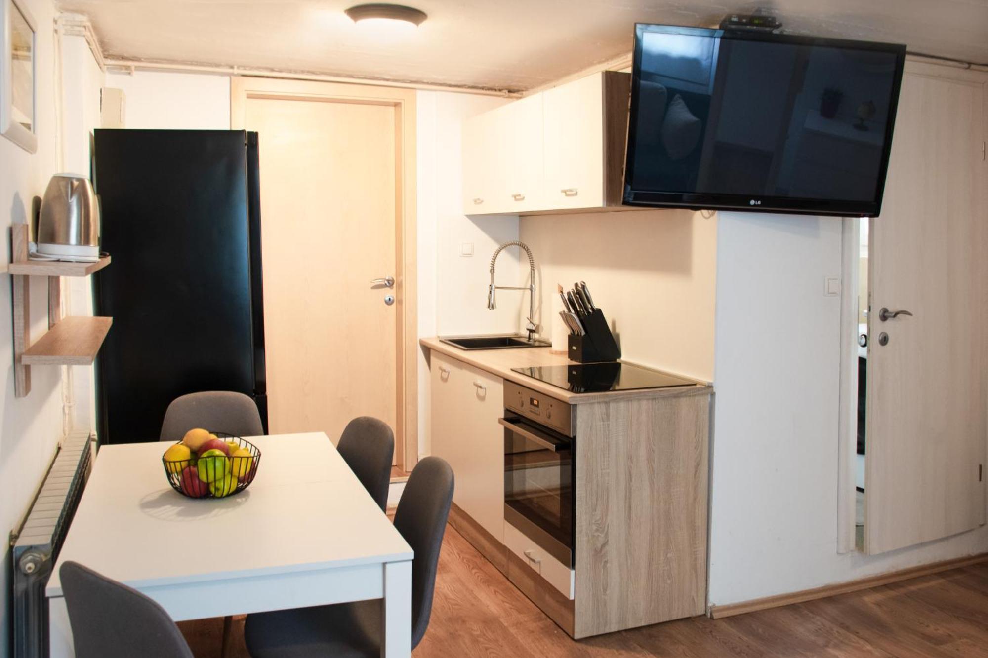 Twin-Magnolias Condo With Garden, Parking & Ev Station Zagreb Luaran gambar