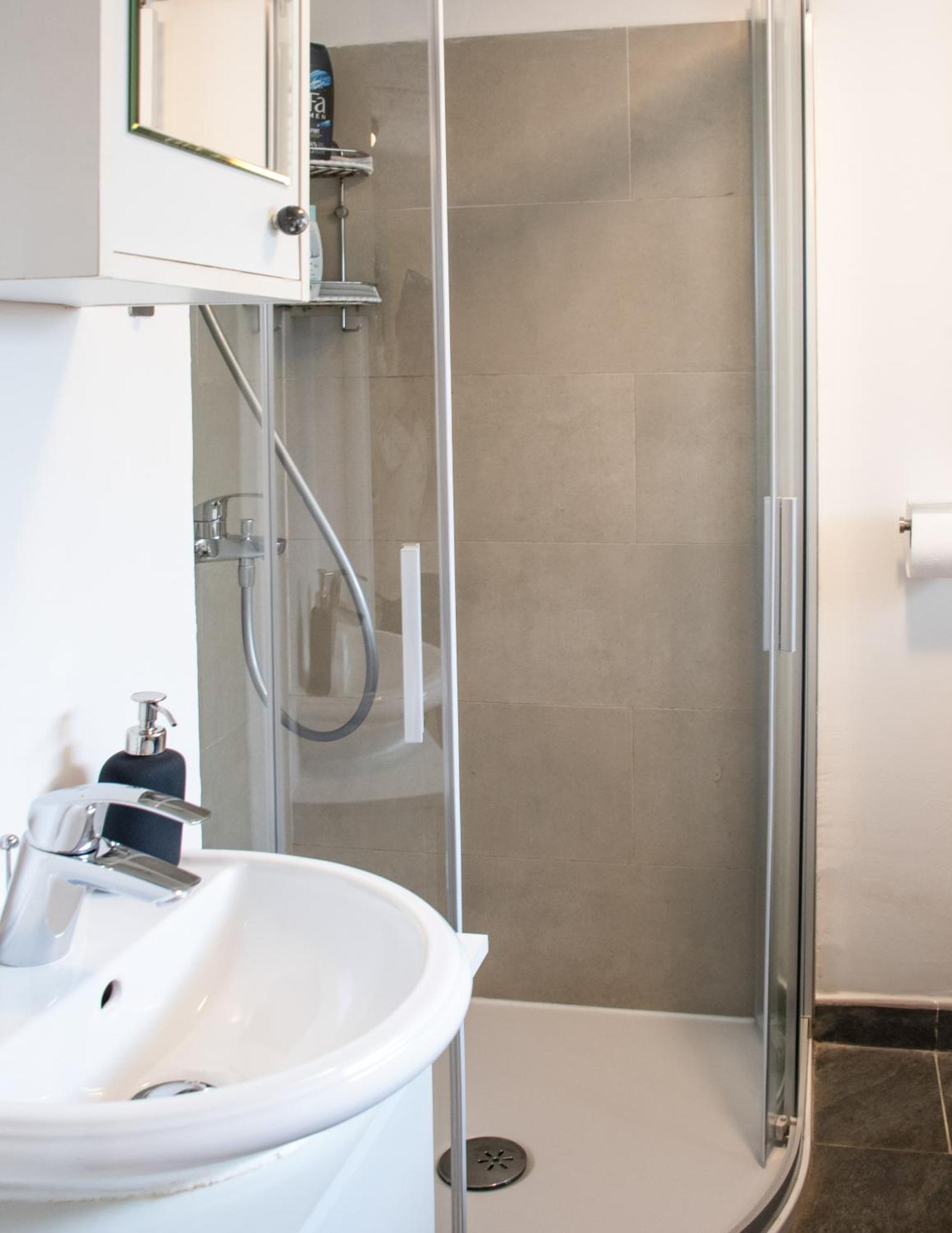 Twin-Magnolias Condo With Garden, Parking & Ev Station Zagreb Luaran gambar