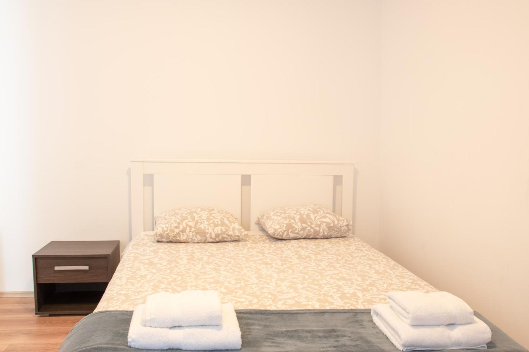 Twin-Magnolias Condo With Garden, Parking & Ev Station Zagreb Luaran gambar